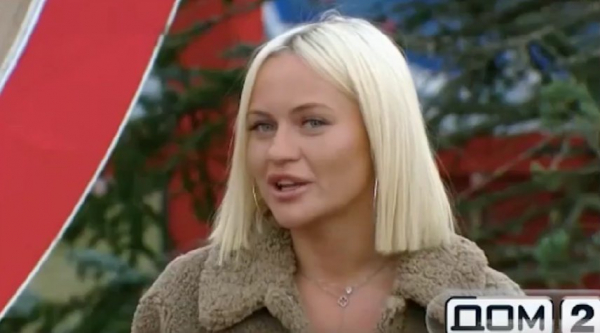 Элина Рахимова после Таиланда собирается на Мальдивы