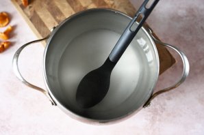 Лисички маринованные Лисички маринованные
